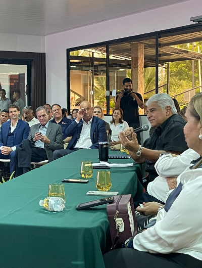 foto de portada de la publicación Presidente Mulino comparte con empresarios sus planes para el desarrollo de Chiriquí y Bocas del Toro