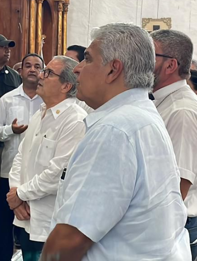 foto de portada de la publicación Presidente Mulino inspecciona avance de nuevo hospital y anuncia restauración de la Iglesia de Portobelo